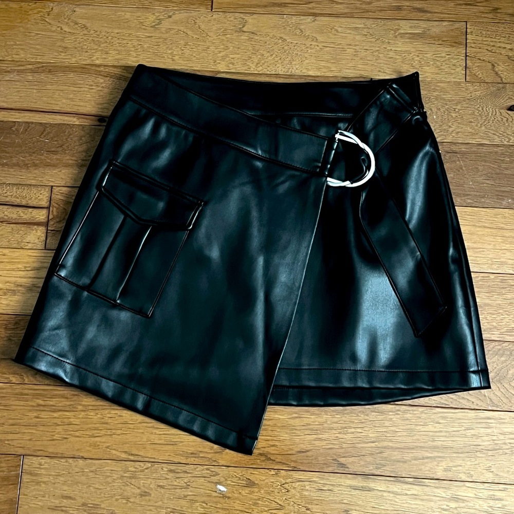 Bar III Black Core Pleather Skirt